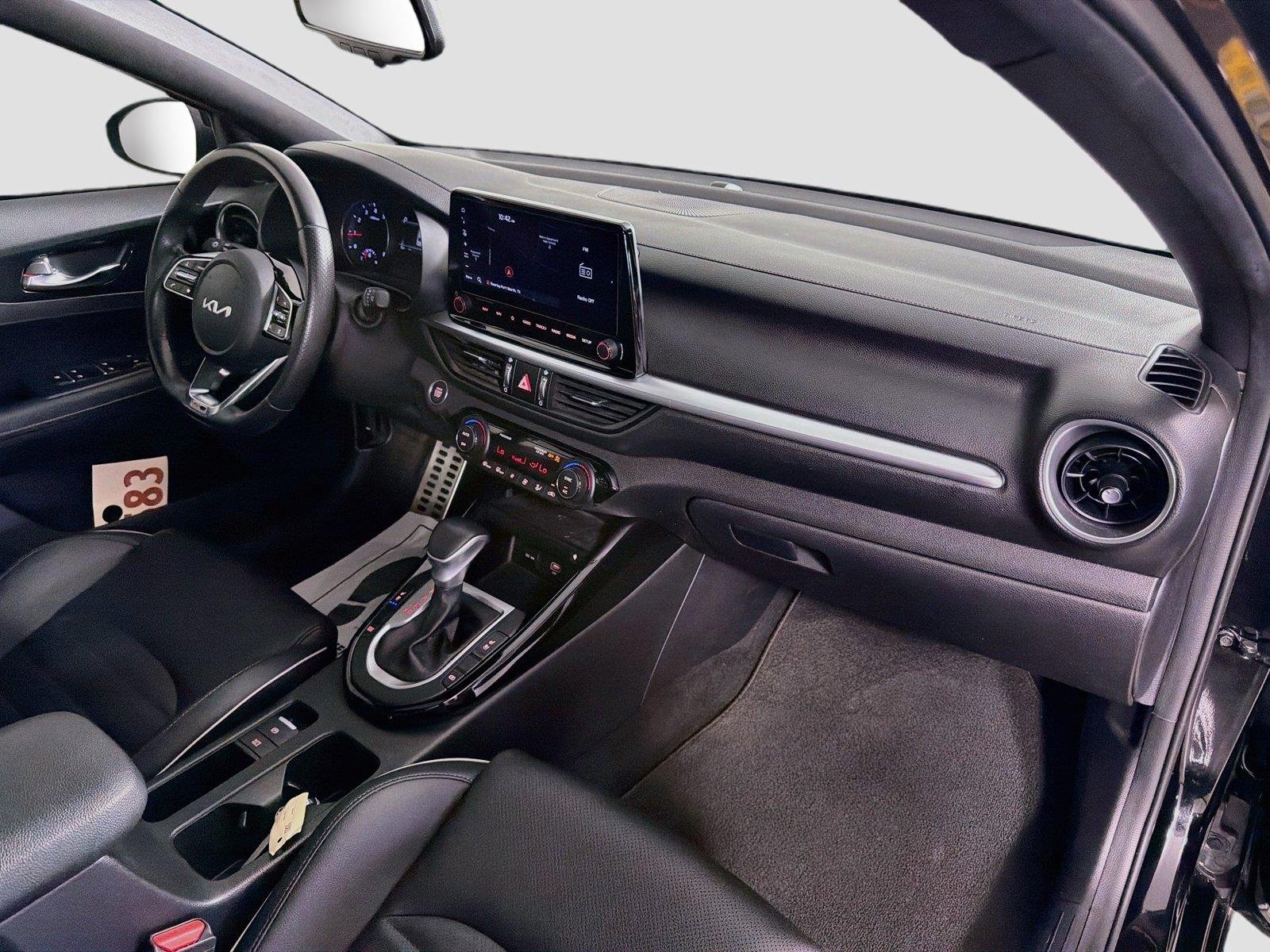 Used 2022 Aurora Black Kia GT-Line image 29
