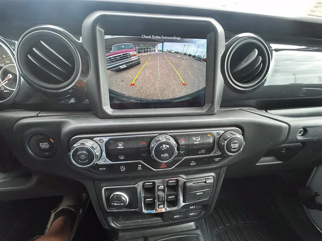 Used 2023 Silver Jeep Sport image 16
