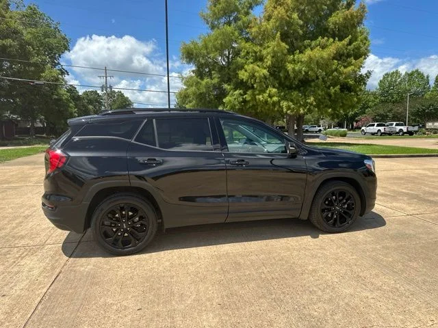Used 2020 Black GMC SLT image 16