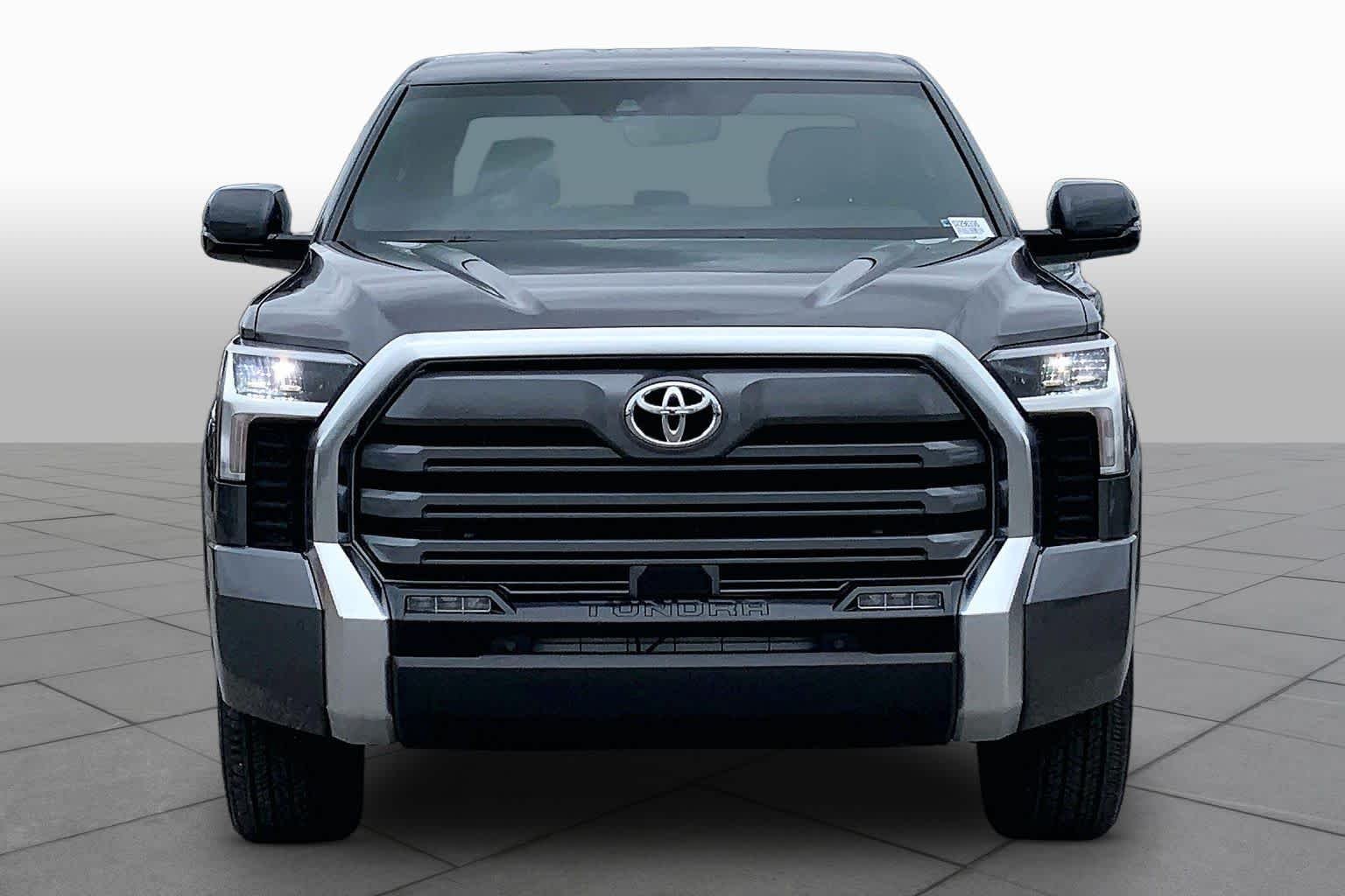 Used 2025 Magnetic Gray Metallic Toyota Limited image 4