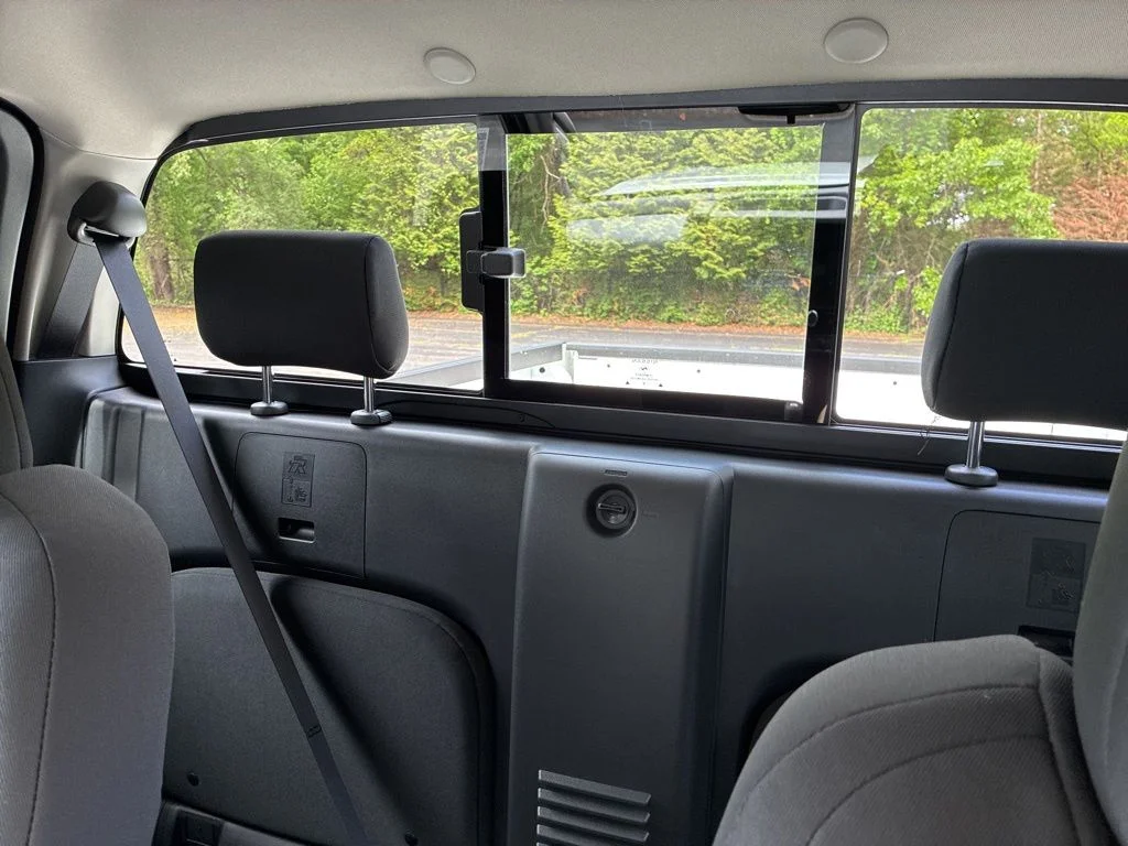 New 2026 Glacier White Nissan King Cab® S image 21