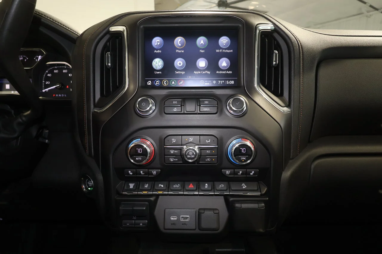 Certified Used 2022 PACIFIC BLUE METALLIC GMC AT4 image 18