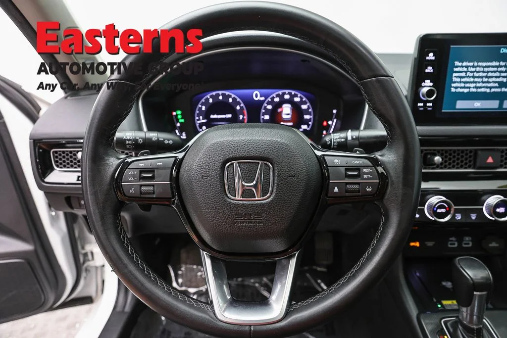 Used 2022 White Honda Touring image 10