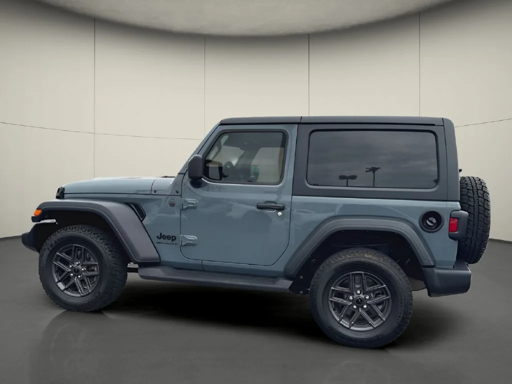 Used 2025 Gray Jeep Sport S image 6