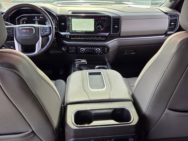 Used 2022 Black GMC SLT image 9