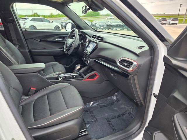 Used 2022 Summit White Chevrolet RS image 16