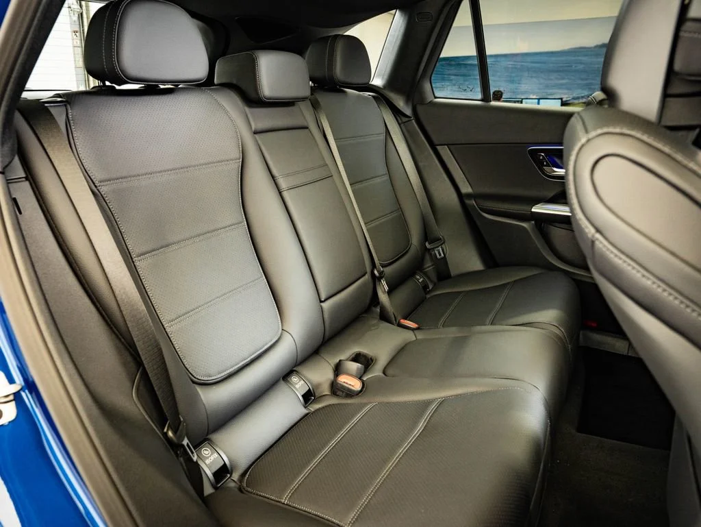 New 2026 Starling Blue Metallic Mercedes-Benz GLC 300 image 44