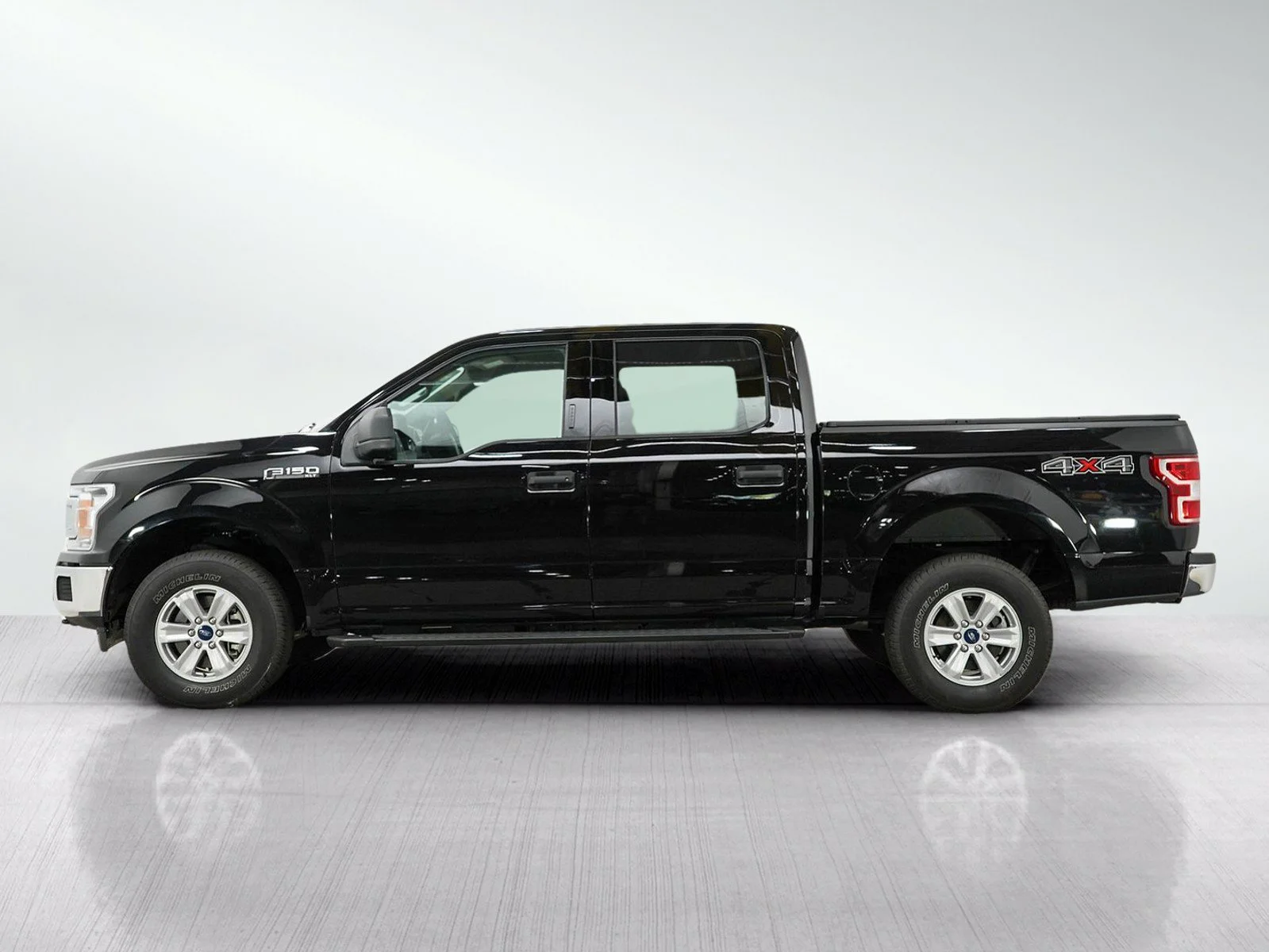 Used 2020 Ford F-150 XLT with VIN 1FTEW1E58LFA17385 for sale in Burnsville, Minnesota