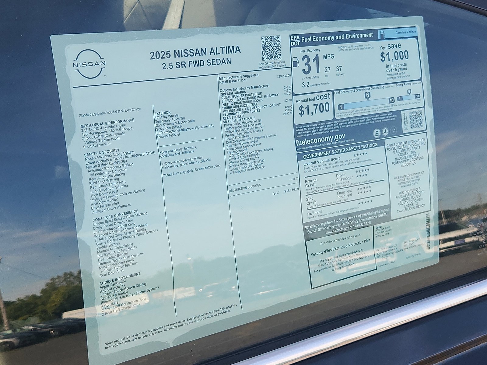 2025 Nissan Altima SR - Photo 18