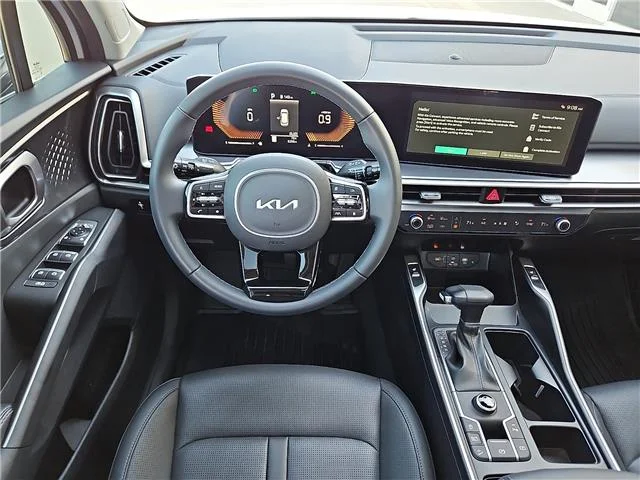 Used 2025 Wolf Gray KIA EX (DCT) Front-Wheel Drive image 8