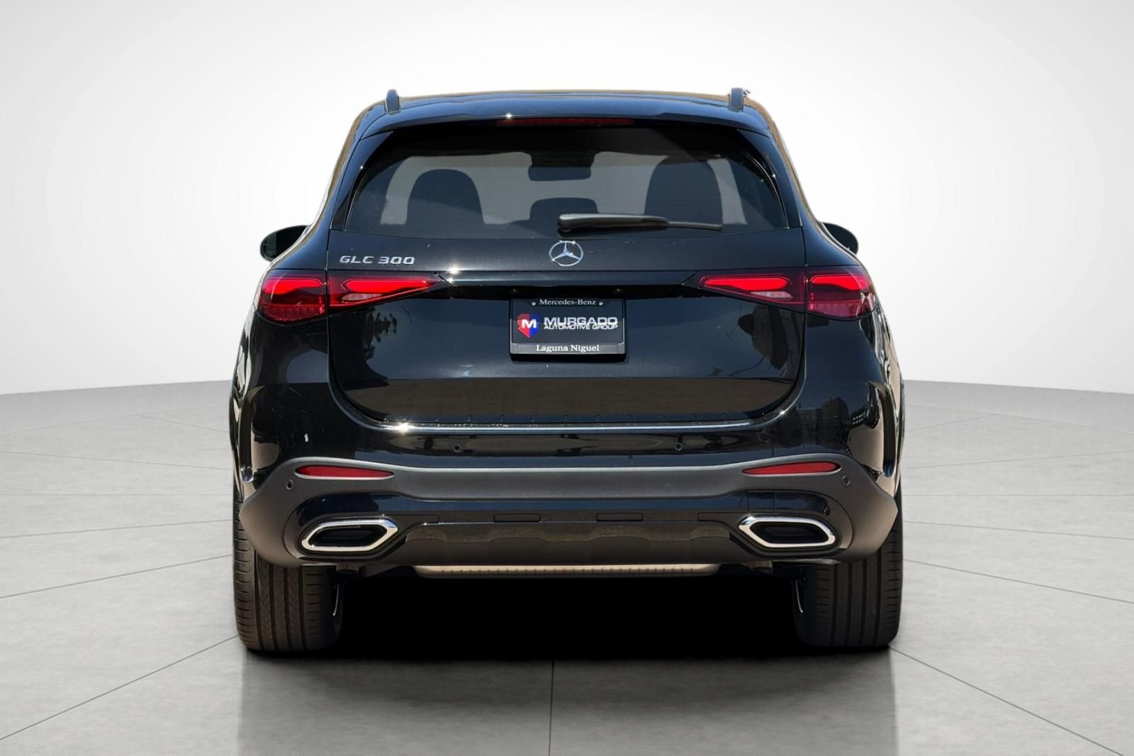 New 2026 Obsidian Black Metallic Mercedes-Benz GLC 300 image 9