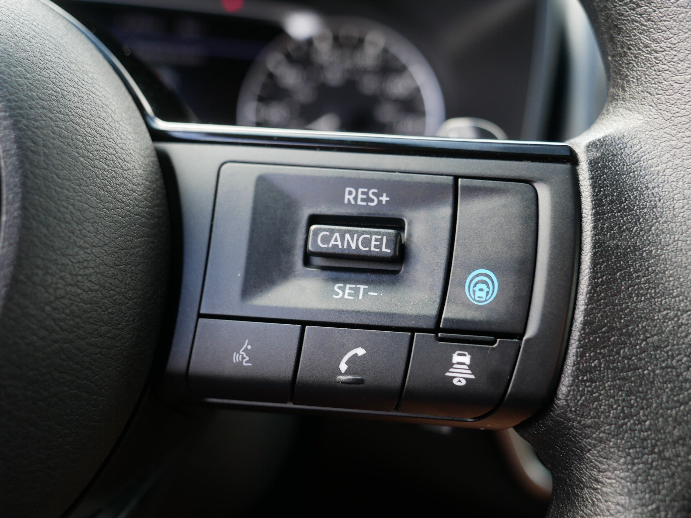 Certified Used 2023 Gun Metallic Nissan SV image 29