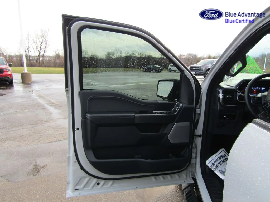 Certified Used 2023 Avalanche Ford XLT image 23