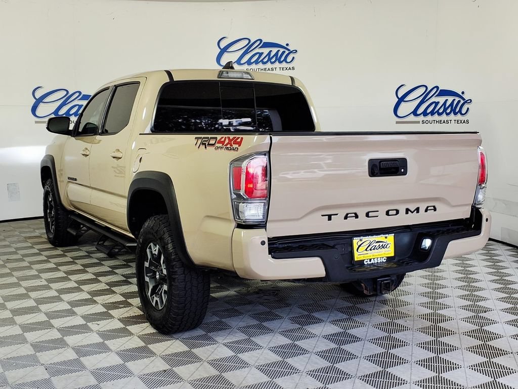 Used 2020 Quicksand Toyota SR5 image 2