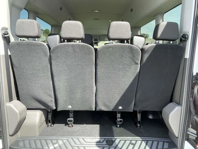 New 2026 Oxford White Ford XLT image 10