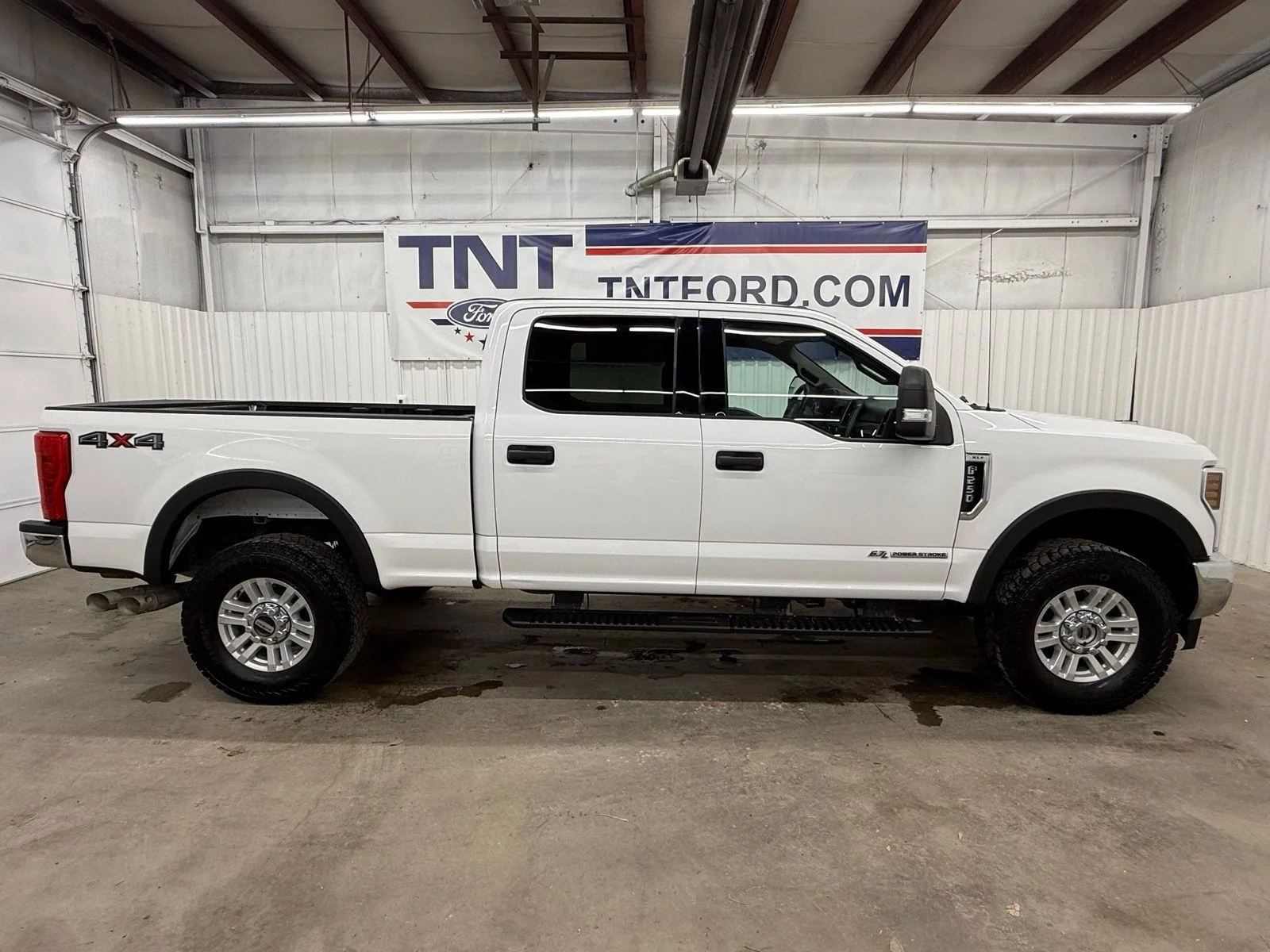 2019 Ford F-250 XLT 4x4 Crew Cab 6-3/4' Box's photo