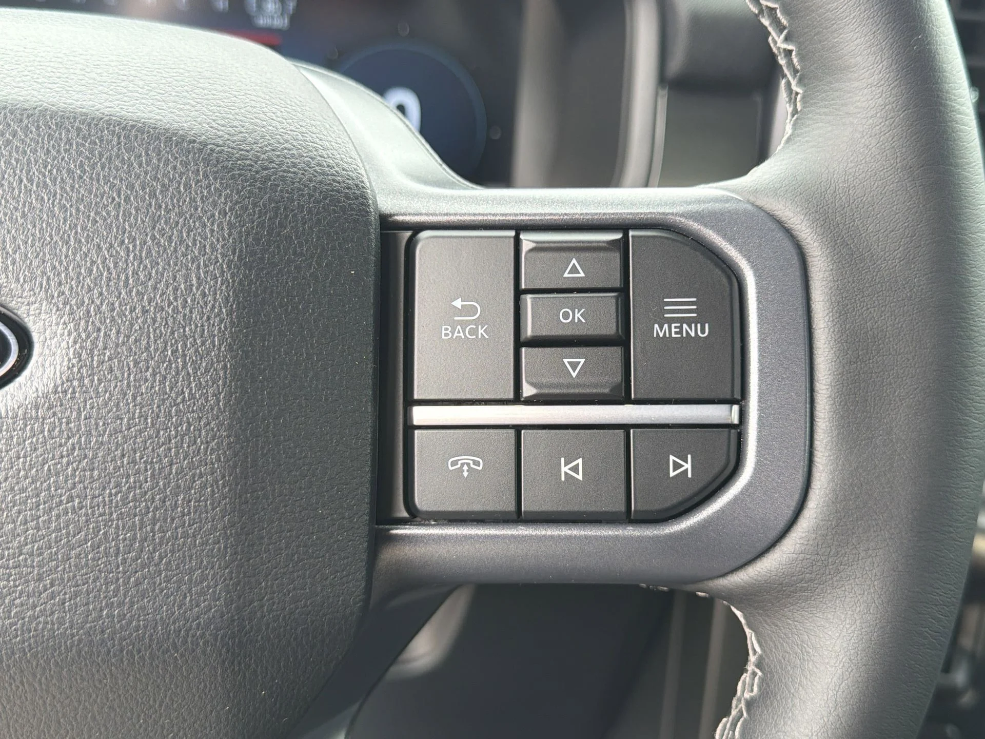 New 2026 Avalanche Ford Lariat® image 15