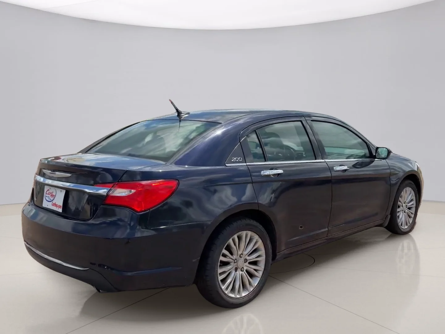 Used 2012 Black Chrysler LIMITED image 5