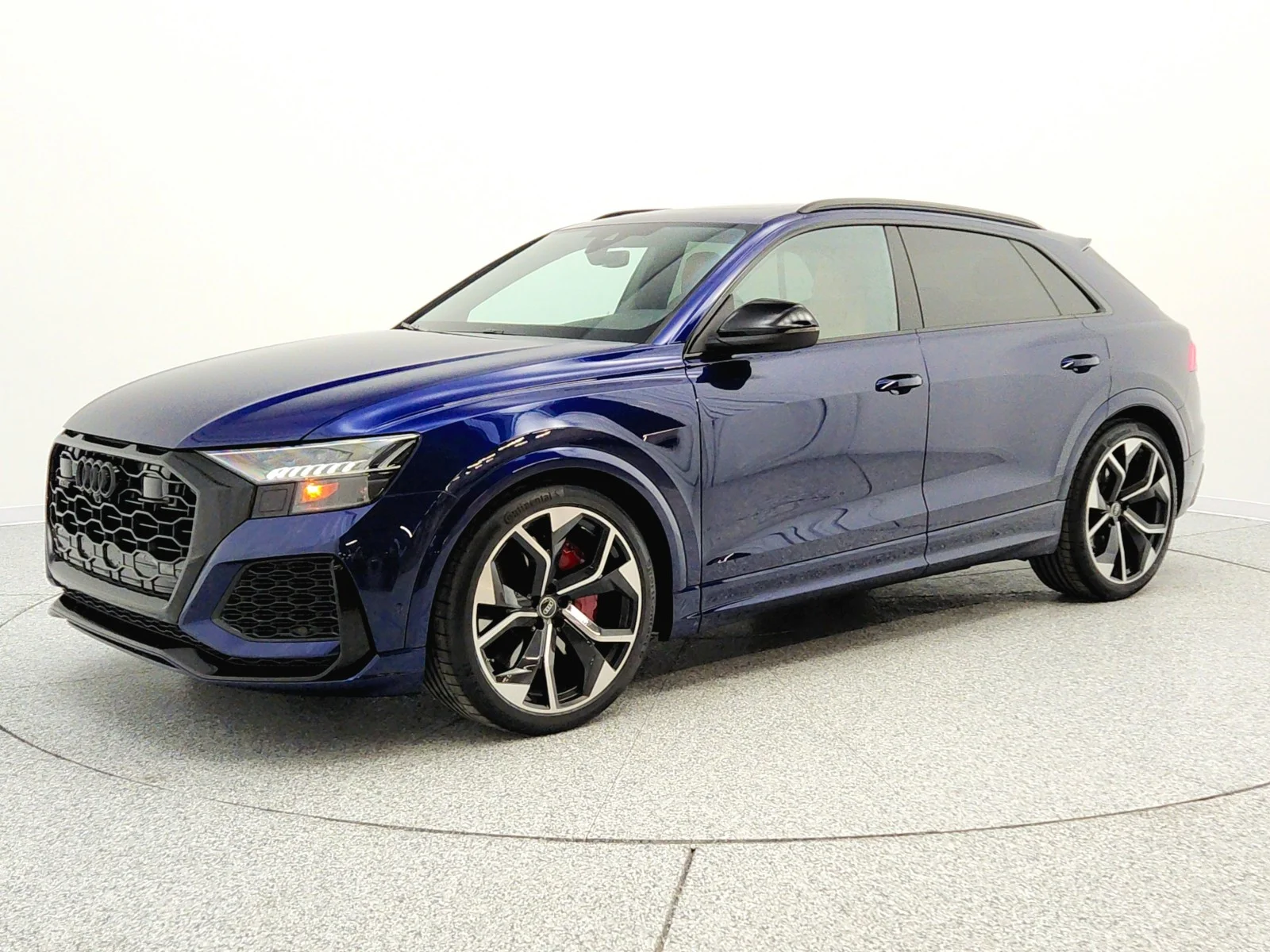 2024 Audi RS Q8 -'s photo