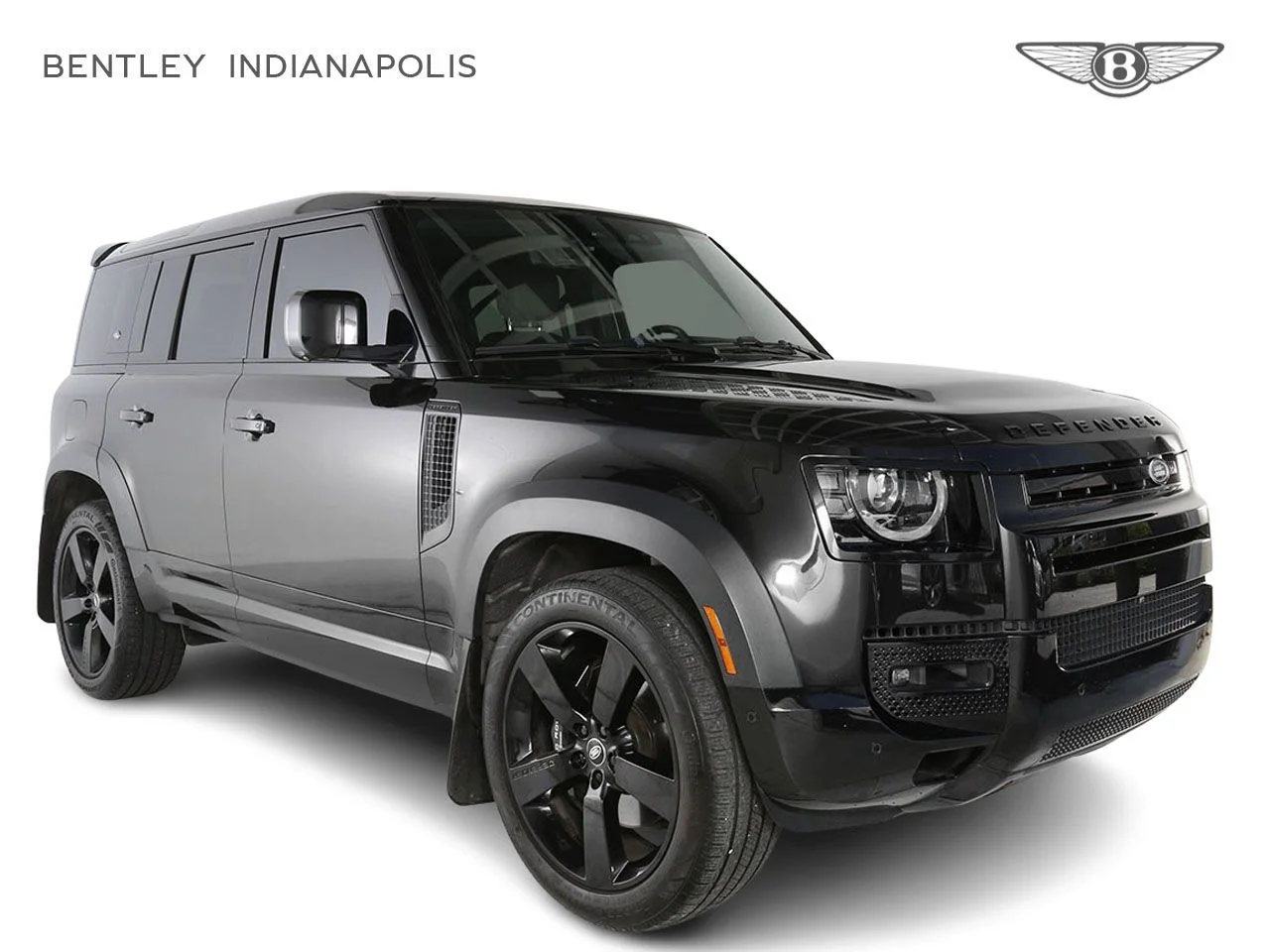 Used 2023 Black Land Rover V8 image 1