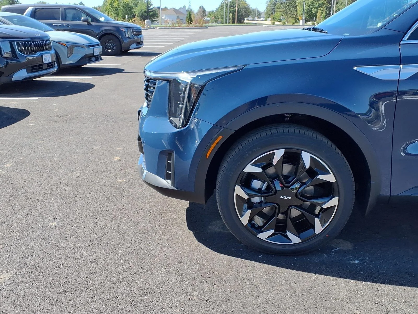 New 2026 Midnight Lake Blue Kia EX image 18