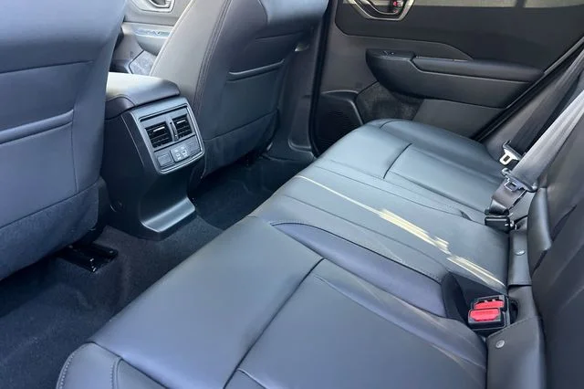 New 2026 MAGNETITE GRAY METALLIC Subaru Premium image 9