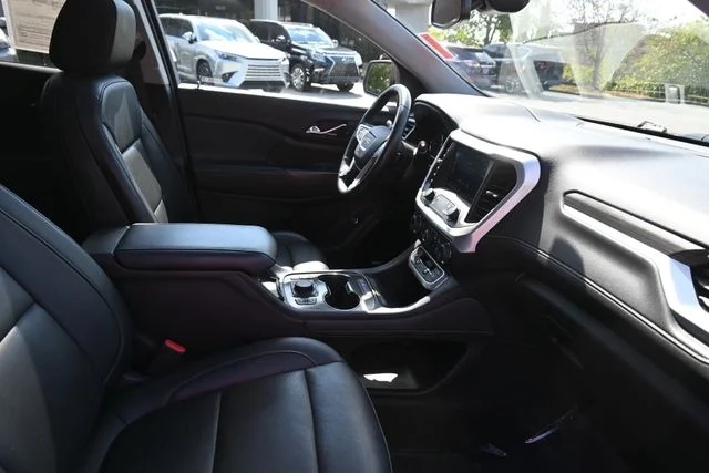 Used 2023 Black GMC SLT image 24