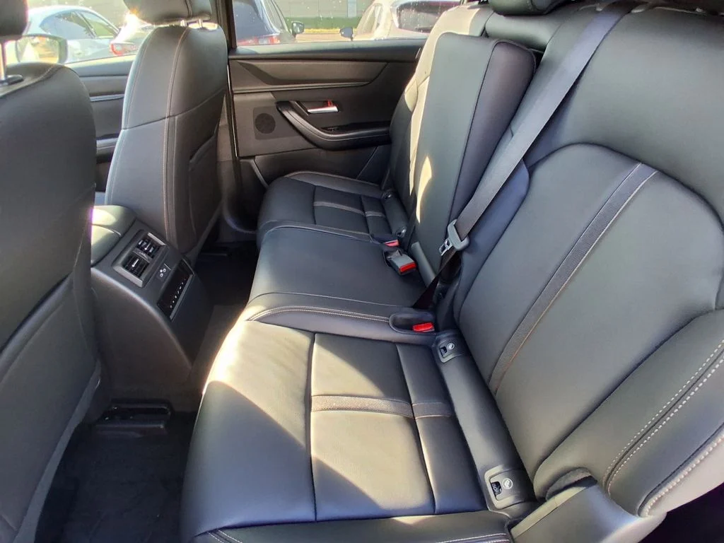 2026 Mazda CX-90 Select Package - Photo 16