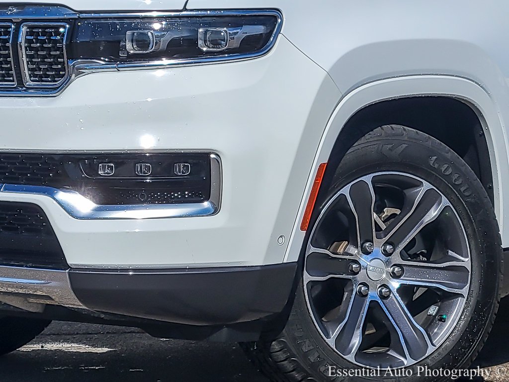 Used 2022 Bright White Clearcoat Jeep Series I image 3