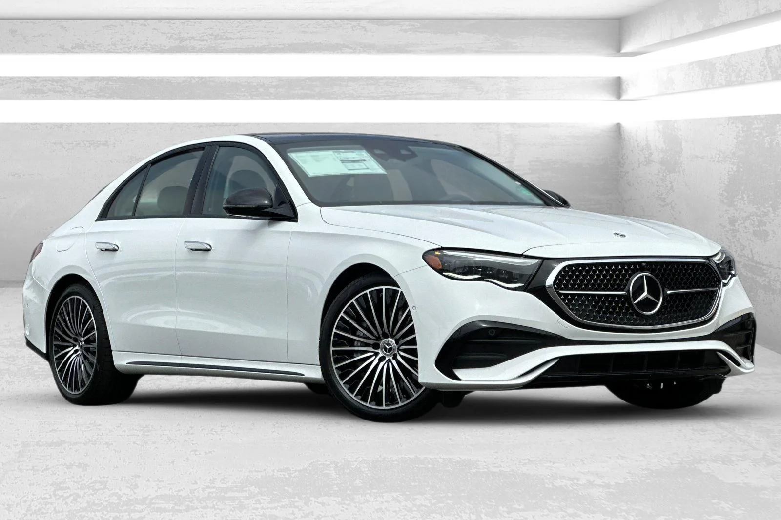 2026 Mercedes-Benz E-Class E450 4MATIC's photo