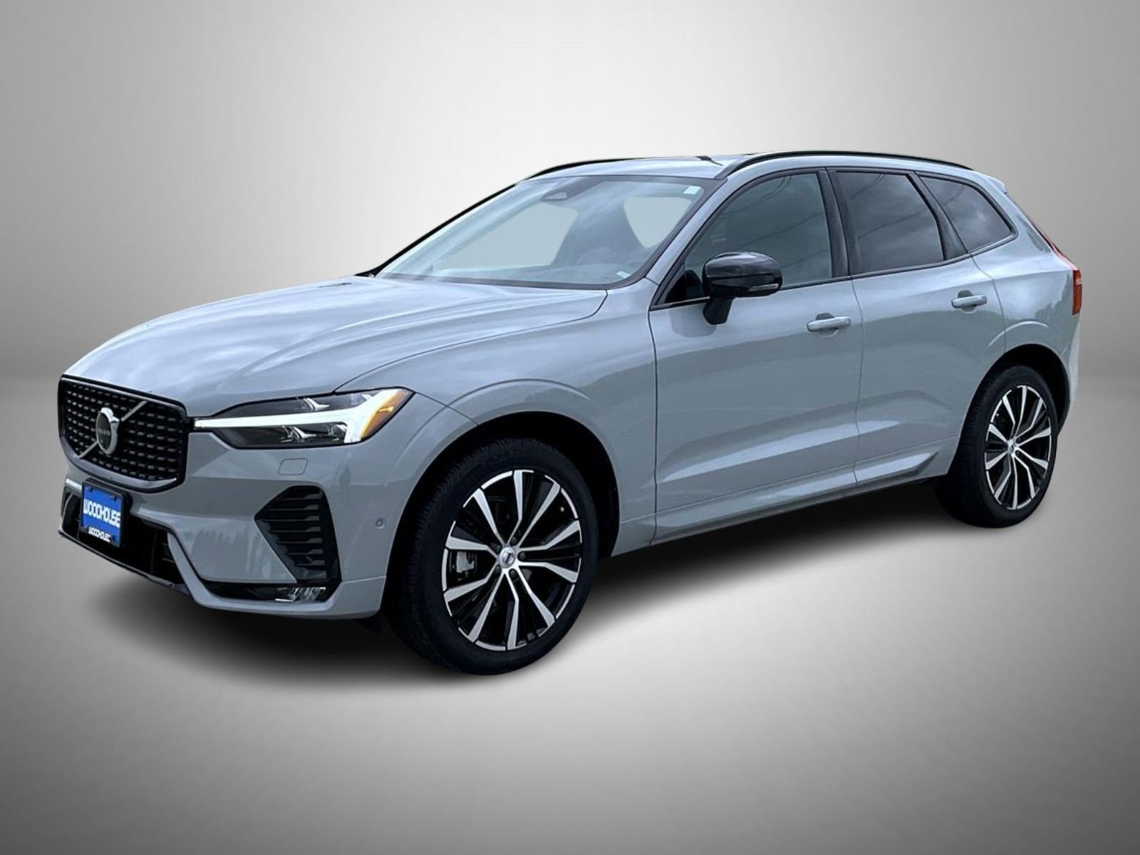 Pre-Owned 2024 Volvo XC60 B5 Plus Dark Theme Sport Utility in