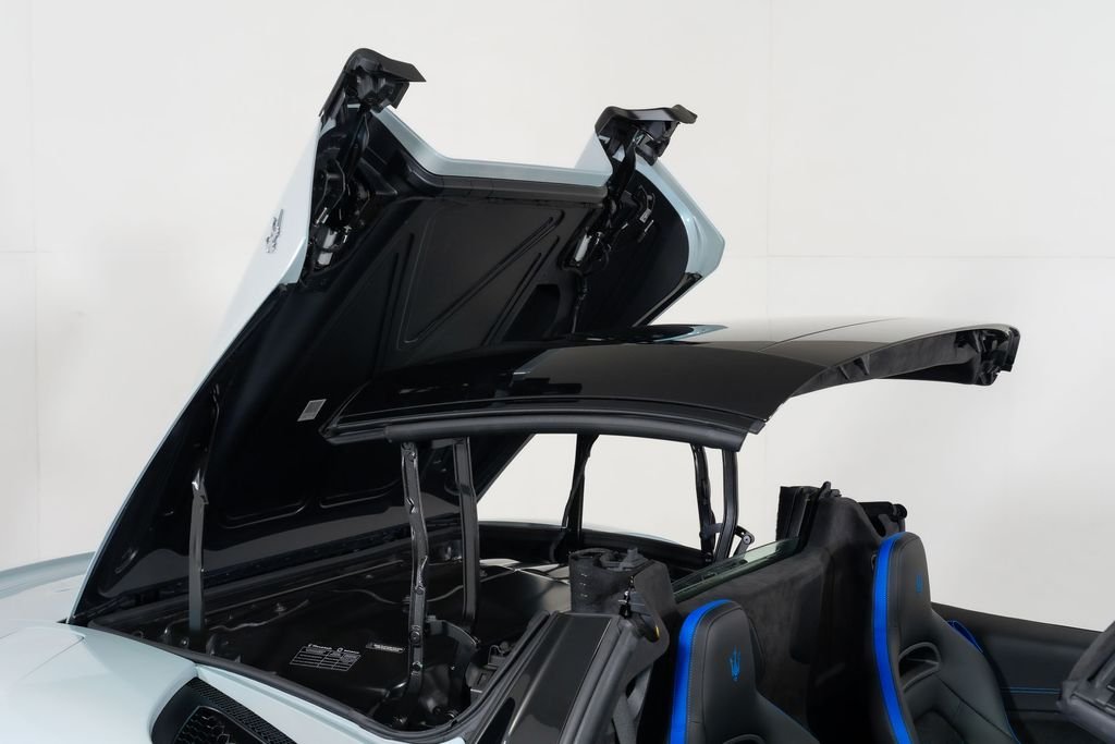 2025 Maserati MC20 Base - Photo 19