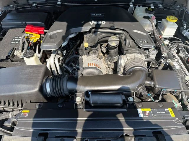 Used 2021 Gray Jeep Overland image 19