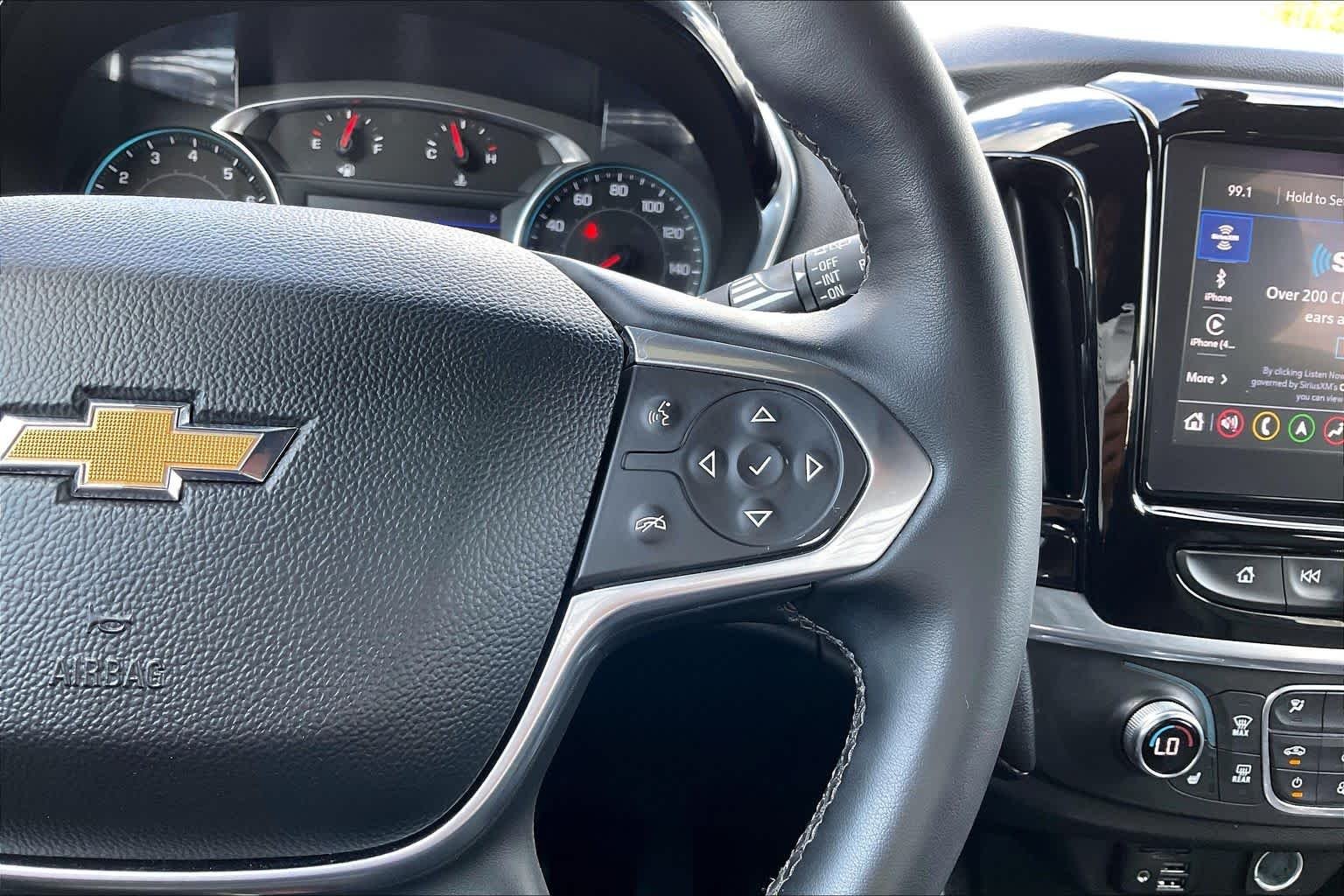 Used 2023 Mosaic Black Metallic Chevrolet LT Leather image 25