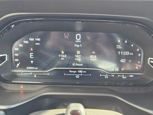 2024 GMC Yukon Denali Ultimate - Photo 36