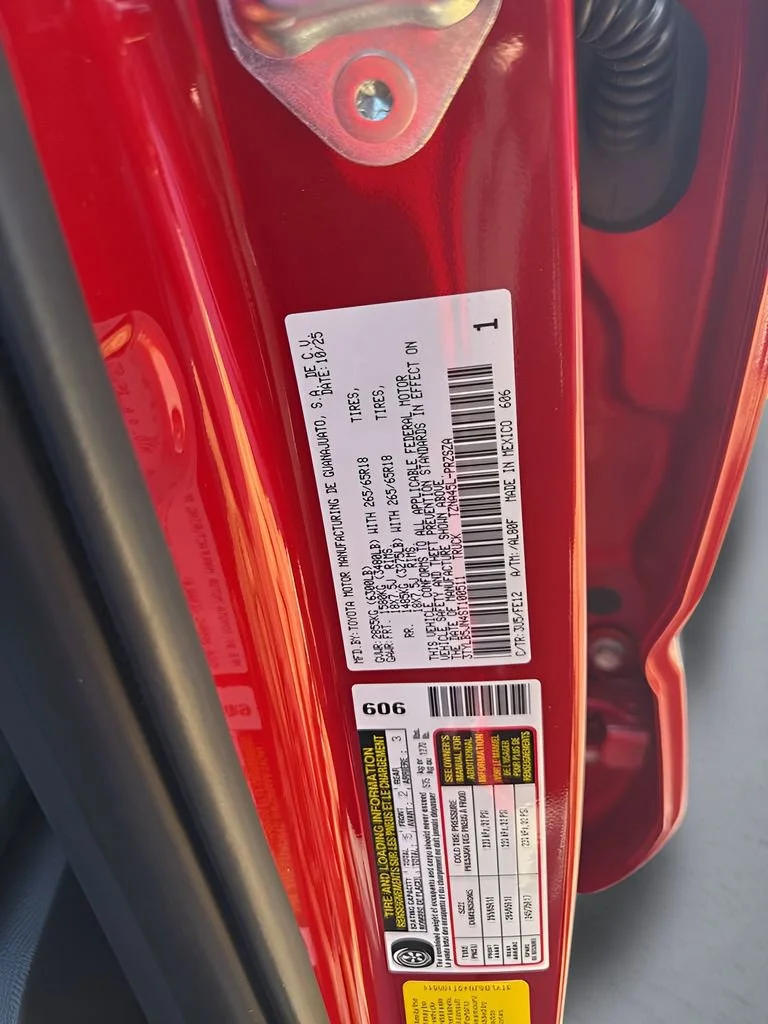 Used 2025  Toyota SR image 34