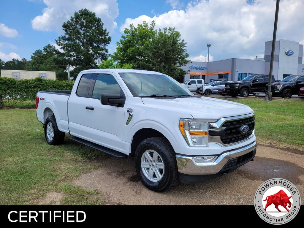 Used 2021 White Ford XLT image 9