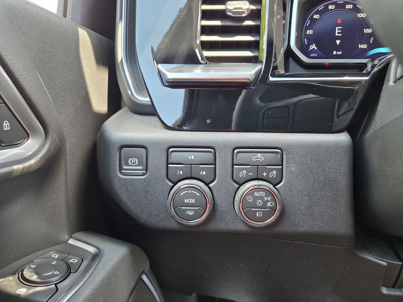 2026 Chevrolet Silverado 2500 HD LT - Photo 13