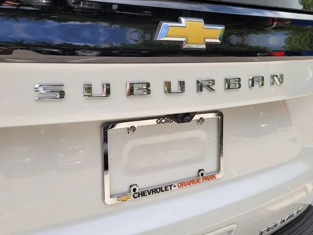 2025 Chevrolet Suburban Premier - Photo 19