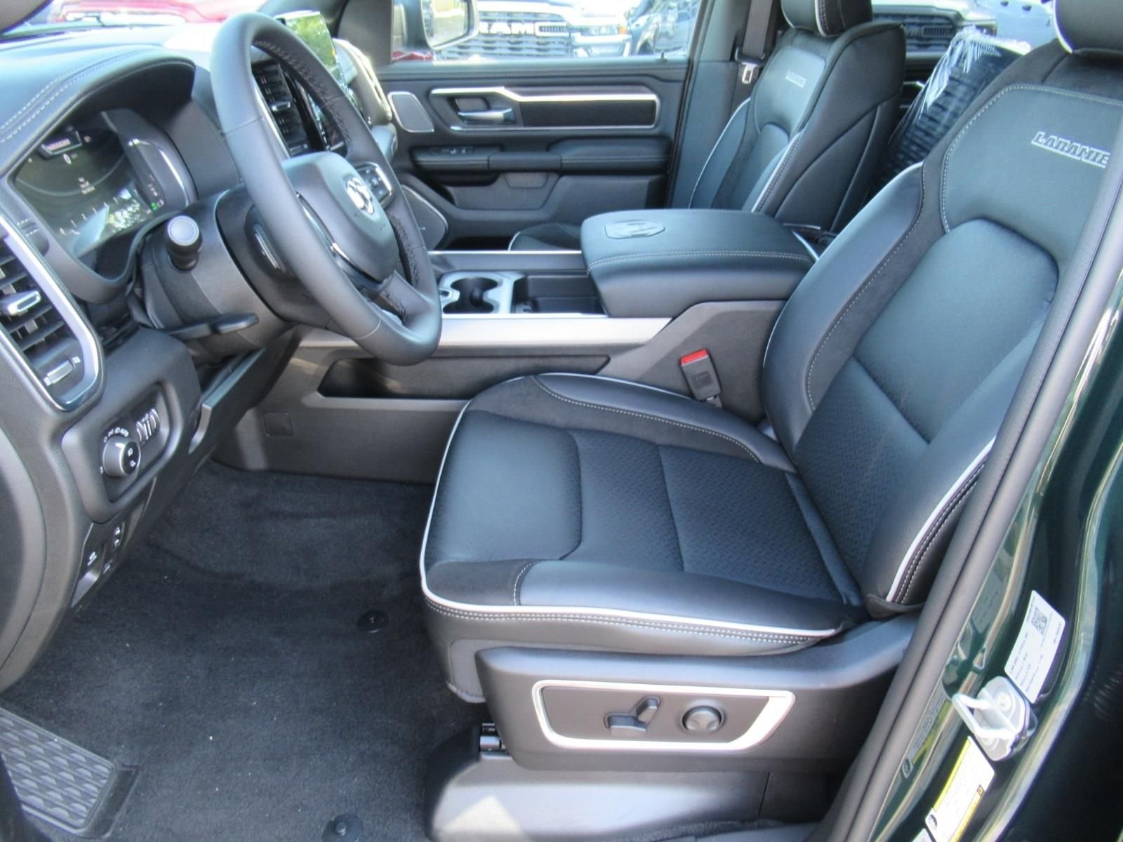 New 2026 Serrano-Green Metallic Exterior Paint RAM Laramie image 16