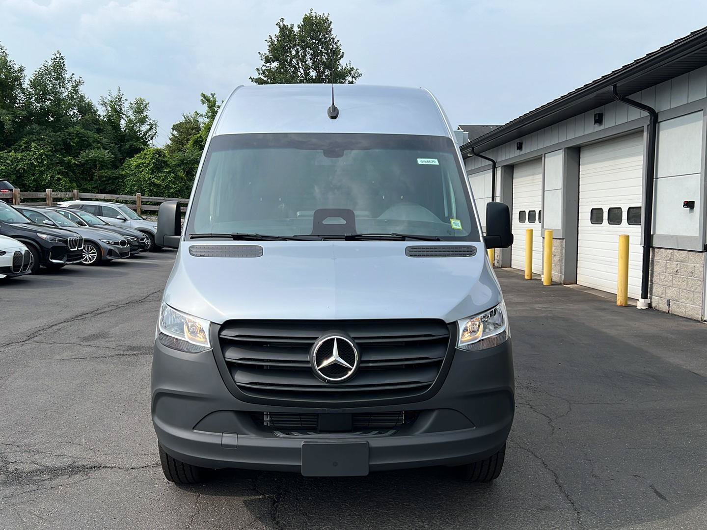 New 2026 high-tech silver metallic Mercedes-Benz Cargo Van 170” 4cyl HO image 35