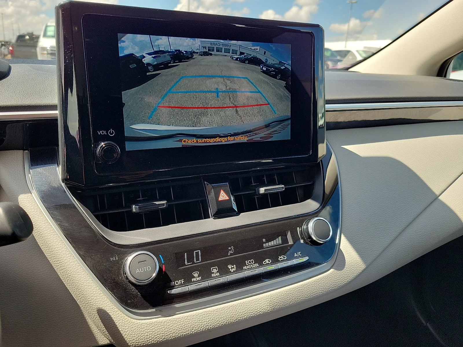 Certified Used 2024 Ice Toyota LE image 21