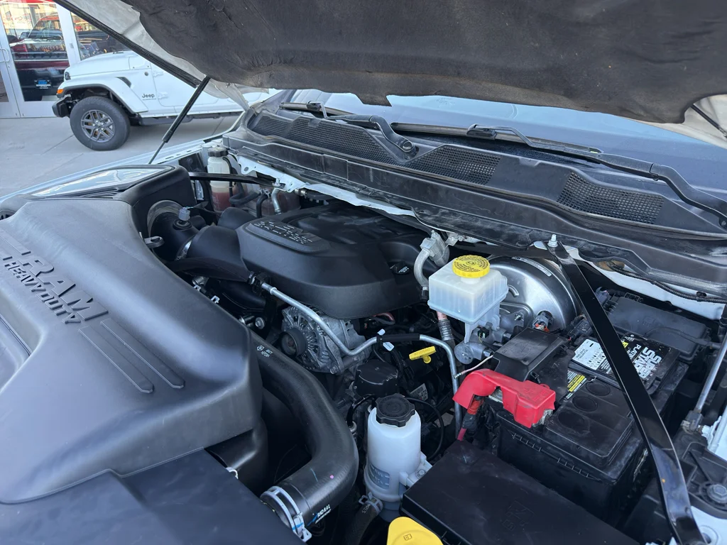 Used 2020 Bright White Clearcoat Ram Tradesman image 36