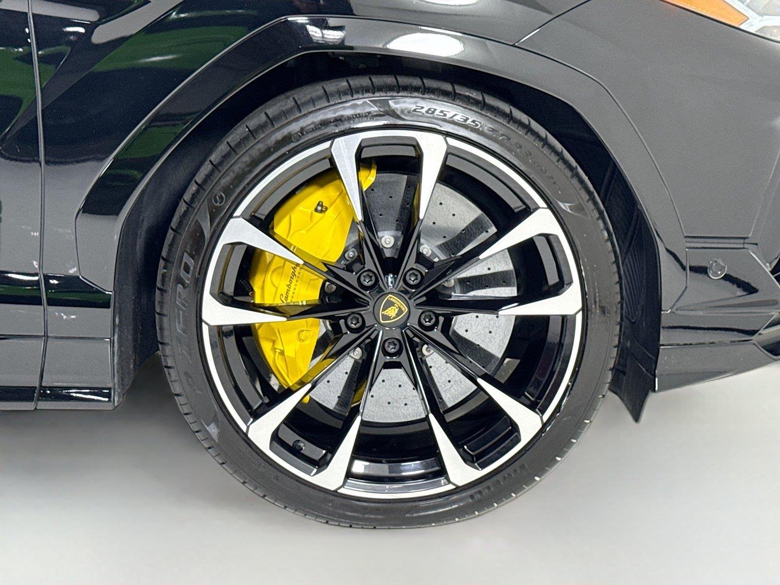 2024 Lamborghini Urus S - Photo 46