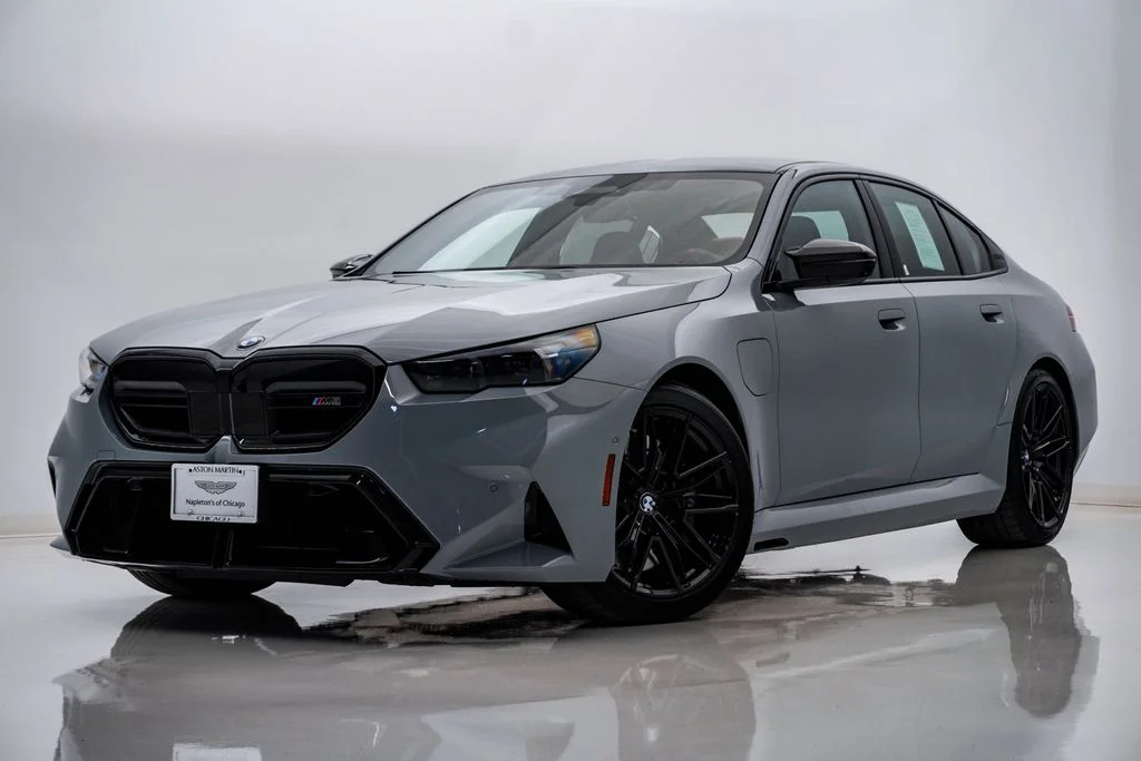 2025 BMW M5
