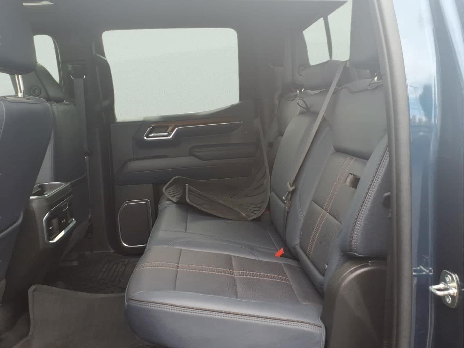 Used 2023 Northsky Blue Metallic Chevrolet High Country image 29