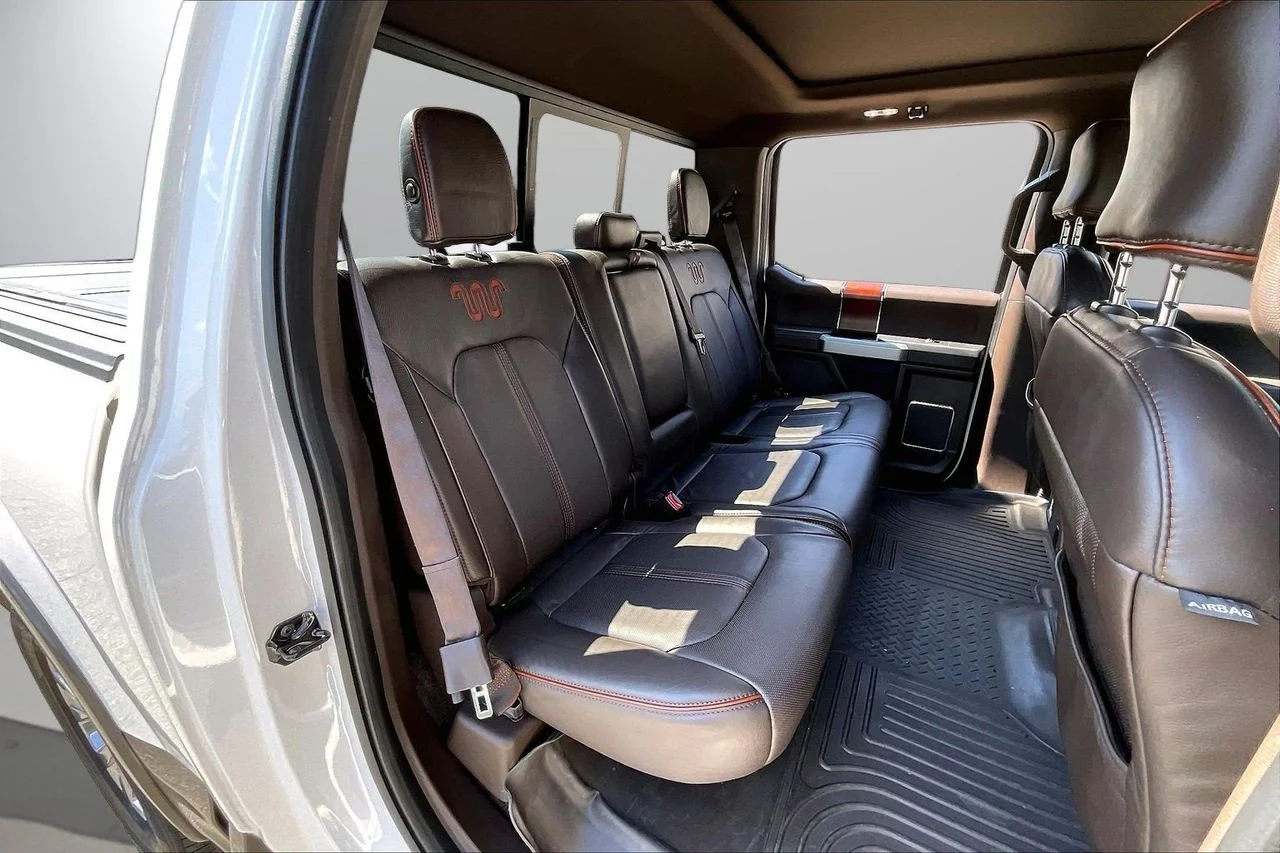 Used 2016 White Ford King Ranch image 26