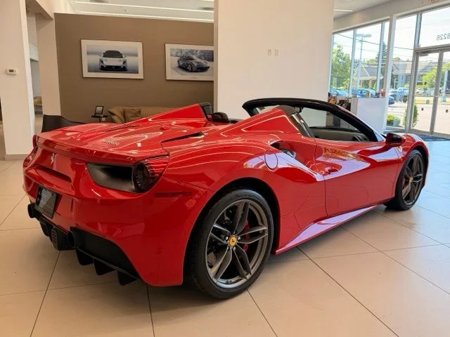 Used 2018 Rosso Corsa Ferrari Base image 11