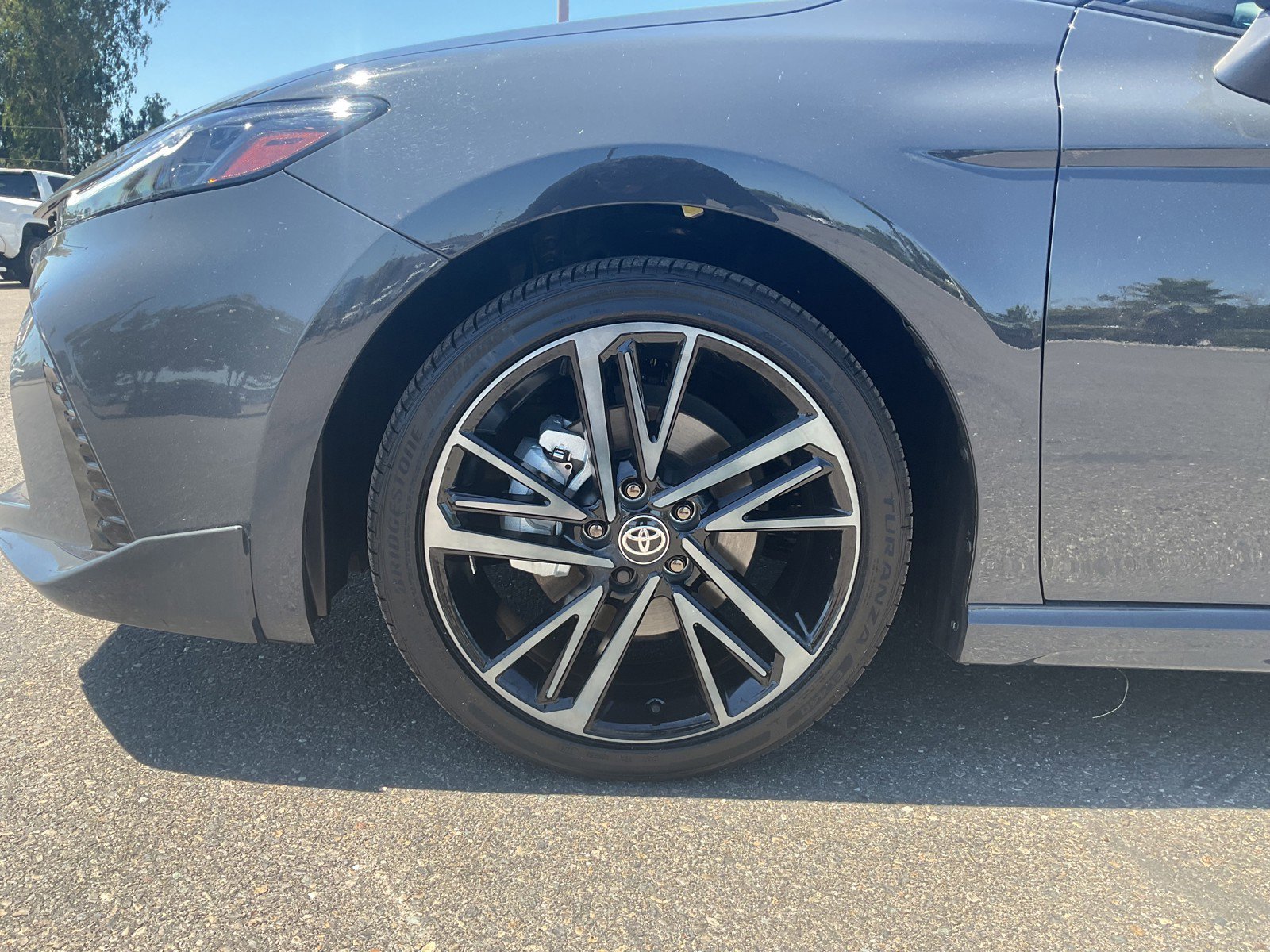 2026 Toyota Camry XSE - Photo 10