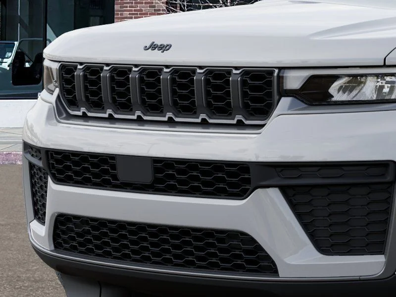 New 2026 Bright White Clear-Coat Exterior Paint Jeep Altitude image 11